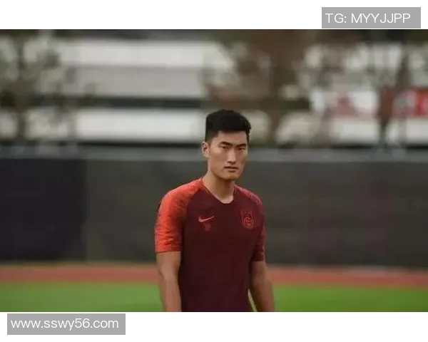 吴娜独家解析足球技巧与战术心得分享助你提升球技